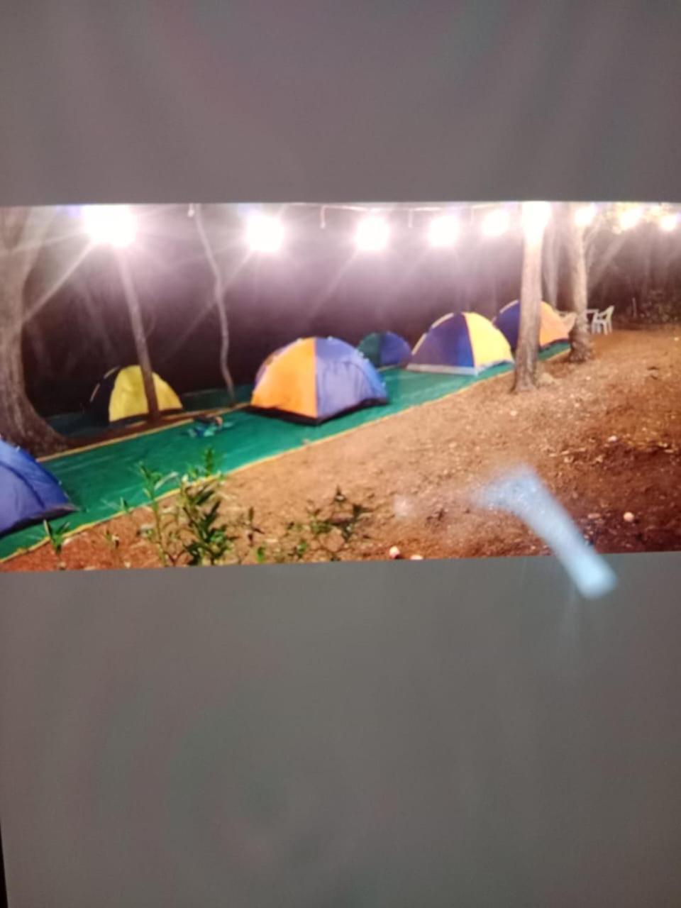 Hilltone Veg Non Veg Matheran Hotel Exterior foto