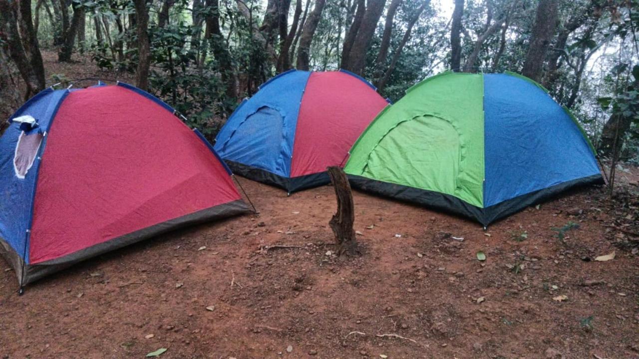 Hilltone Veg Non Veg Matheran Hotel Exterior foto